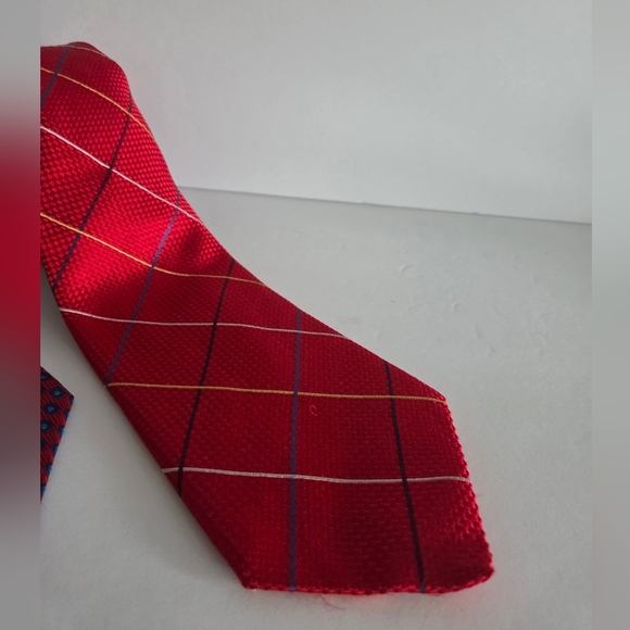 VTG Neiman Marcus Elegant Red and Purple Men's Ties Lot Of 2 - Picture 3 of 9